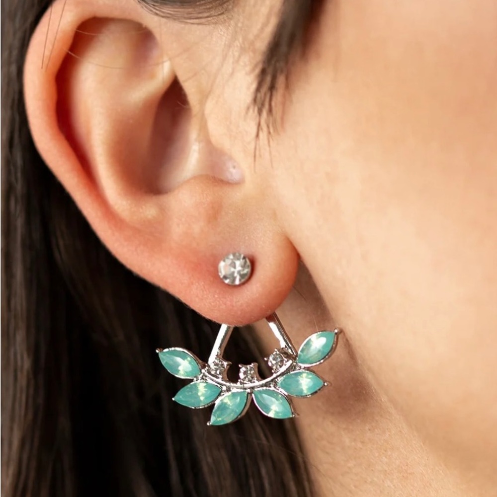 Forest Formal Earrings- Green by Paparazzi